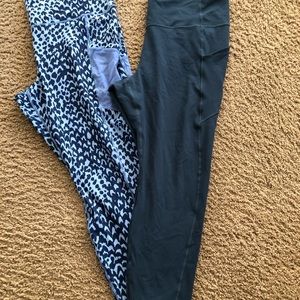 2 pairs of fabletic leggings